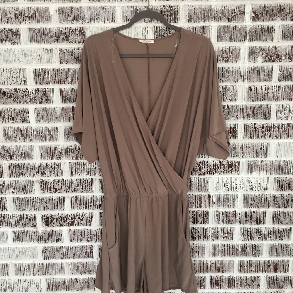 Women’s XL Taupe Romper